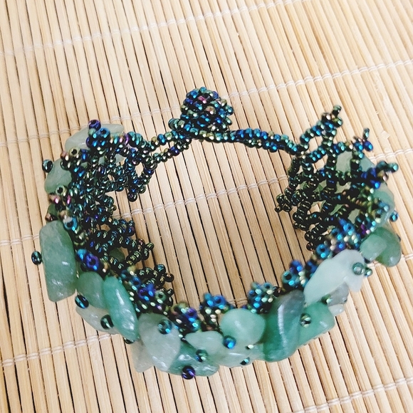 Aventurine Gemstone Chip Beaded Hand Knitted Bracelet *NWT - Picture 2 of 12